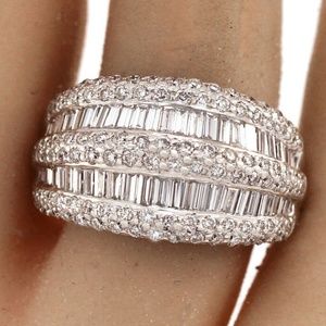 LeVian 18K White Gold 1.00CT Diamond RING